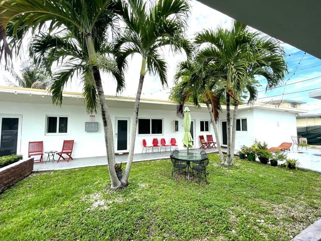 Private Studio Blocks From Coconut Grove Miami Exterior foto